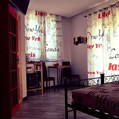 Bed and Breakfast Amici Di Bielak Aneta Izabela 3*